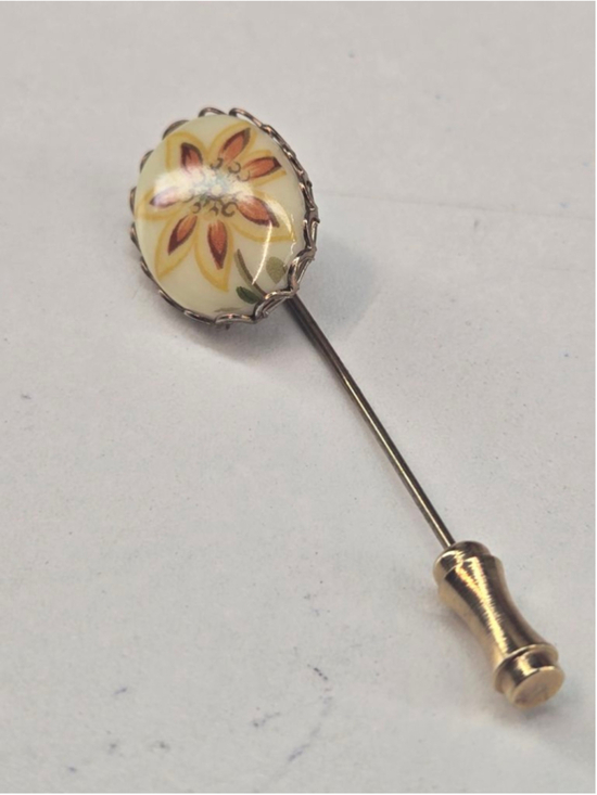 Lenox Jewelry - Lenox Stick Pin Cream & Orange Floral Women's Brooch 14k Gold Plated Vintage